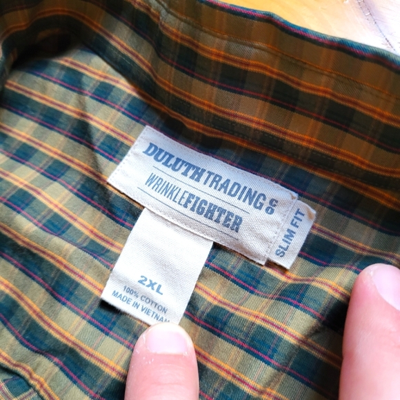 Duluth Trading Shirt Wrinkle Fighter Button Down Mens 2XL Tan Plaid Work Ourdoor - Picture 4 of 9